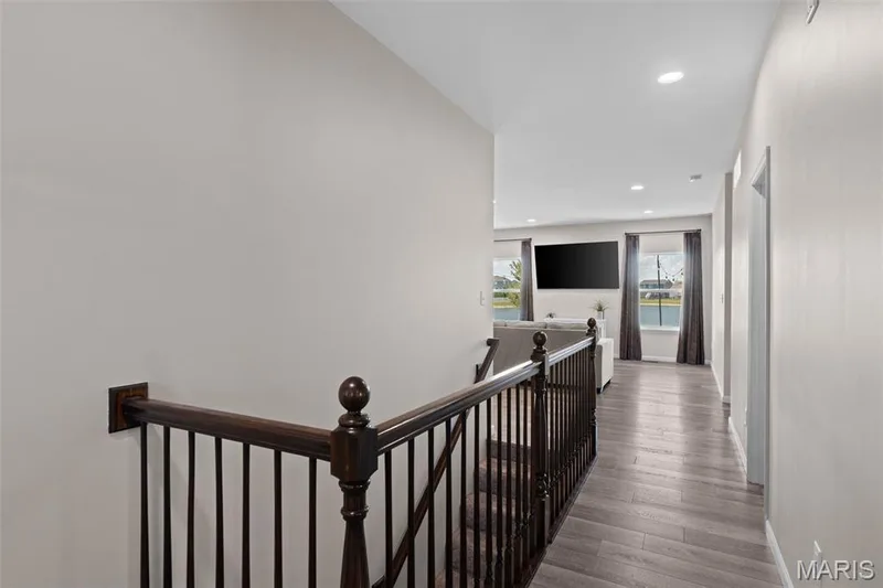 213 Charlestowne Place Drive, St Charles, MO 63301 — listing photo 6 of 28