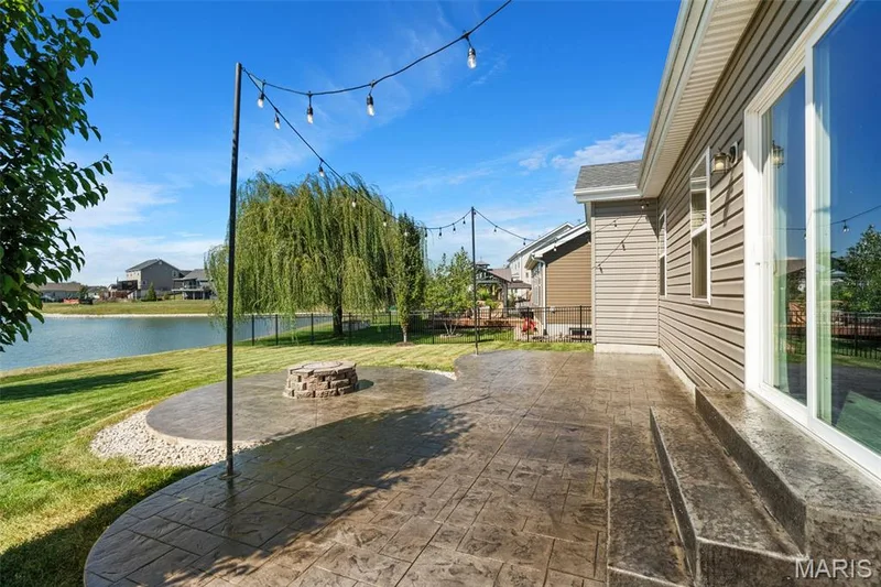 String lights and Sunsets are ready for you! — 213 Charlestowne Place Drive, St Charles, MO 63301