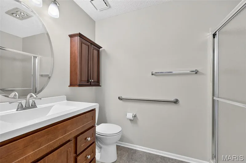 1359 Kyle Drive #14B, St Charles, MO 63304 — listing photo 20 of 38