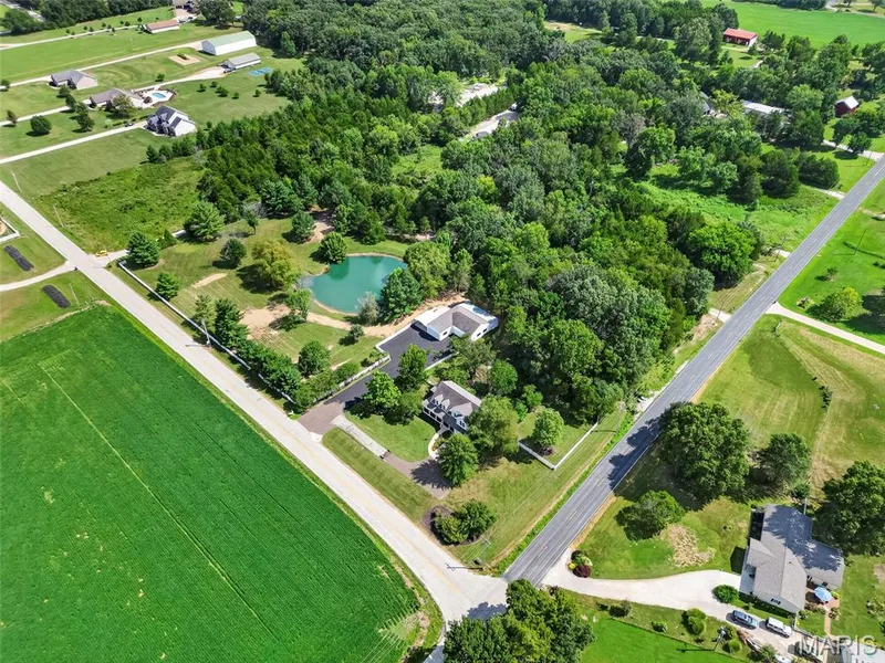 982 Buckner Road, Wentzville, MO 63385 — listing photo 19 of 97