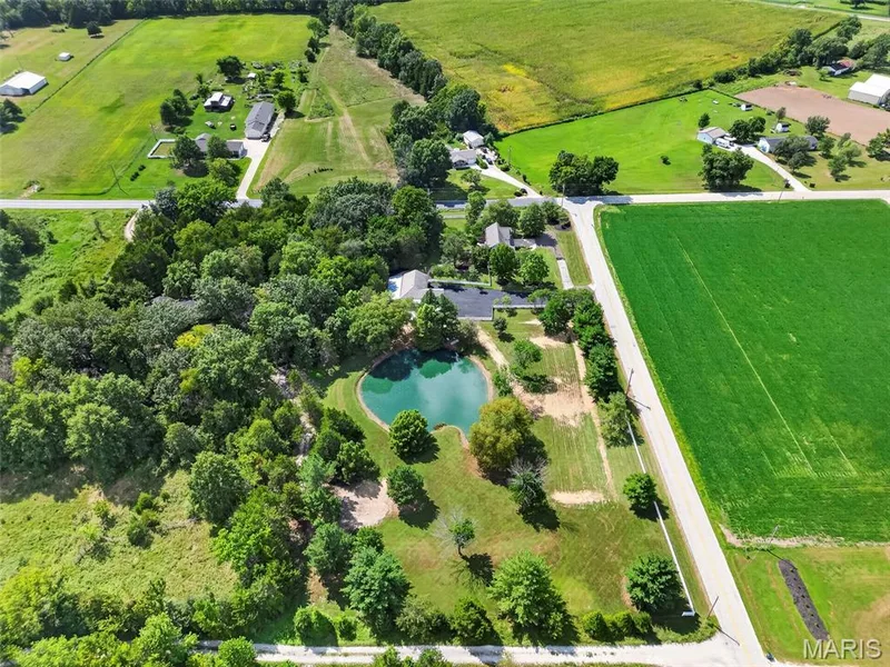982 Buckner Road, Wentzville, MO 63385 — listing photo 21 of 97