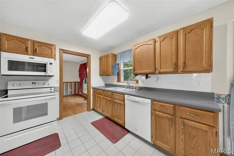 982 Buckner Road, Wentzville, MO 63385 — listing photo 33 of 97