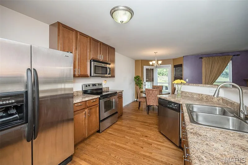 500 Flowering Magnolia Drive, O'Fallon, MO 63366 — listing photo 13 of 28