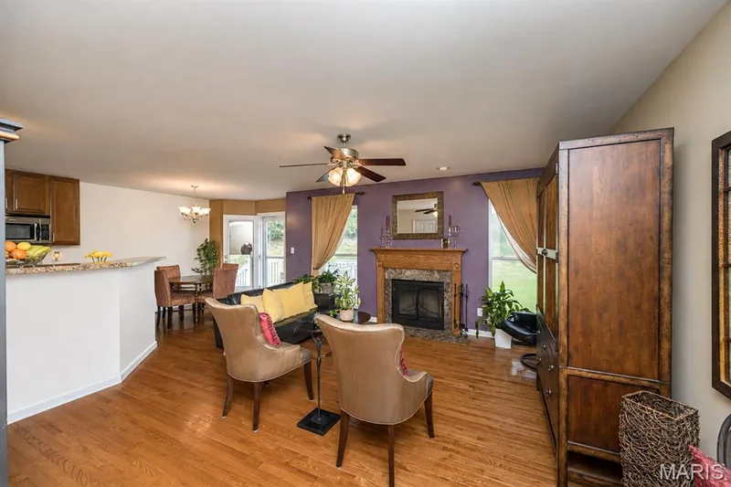 500 Flowering Magnolia Drive, O'Fallon, MO 63366 — listing photo 6 of 28
