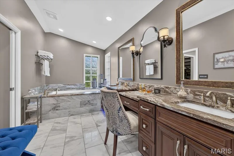 14470 Pembury Drive, Chesterfield, MO 63017 — listing photo 30 of 69