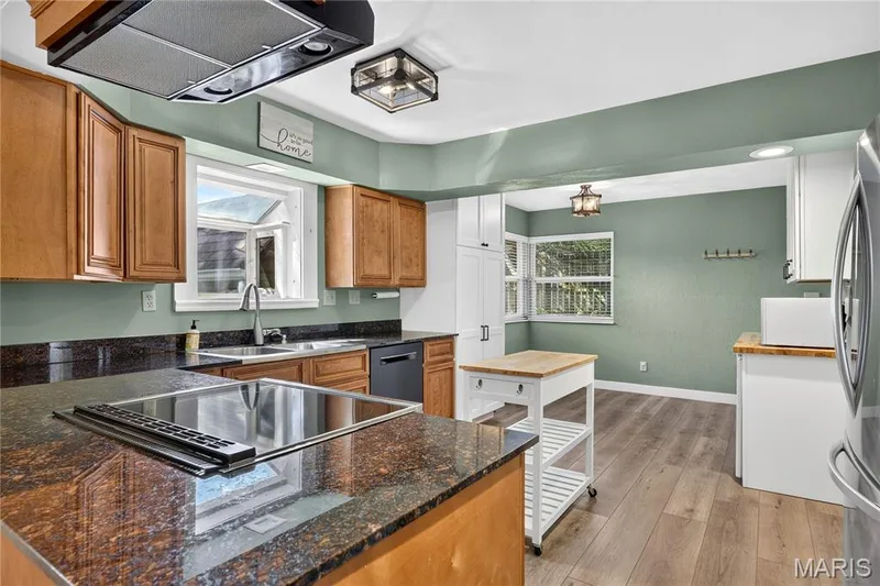 4 W Cheshire Drive, St Charles, MO 63303 — listing photo 37 of 63