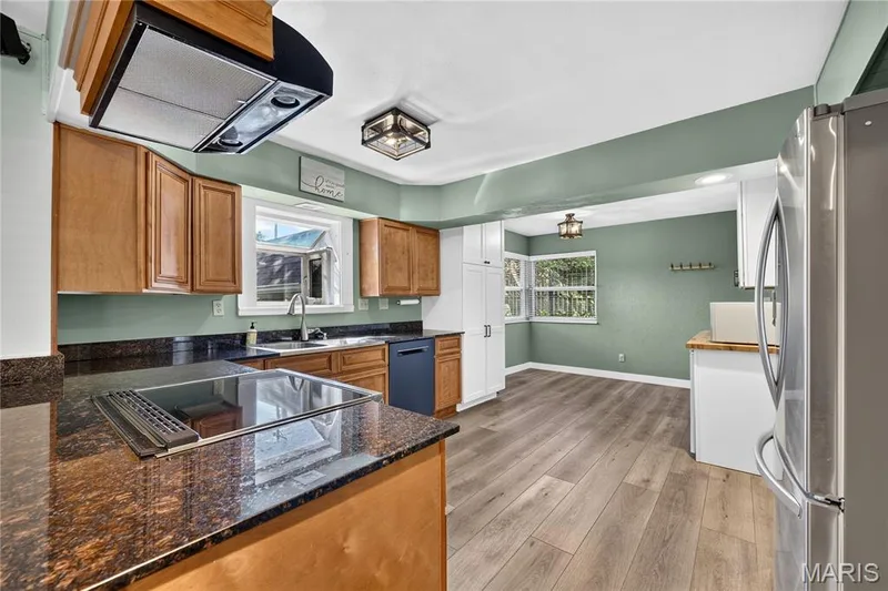 4 W Cheshire Drive, St Charles, MO 63303 — listing photo 40 of 63