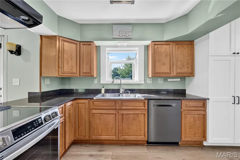 4 W Cheshire Drive, St Charles, MO 63303 — listing photo 41 of 63