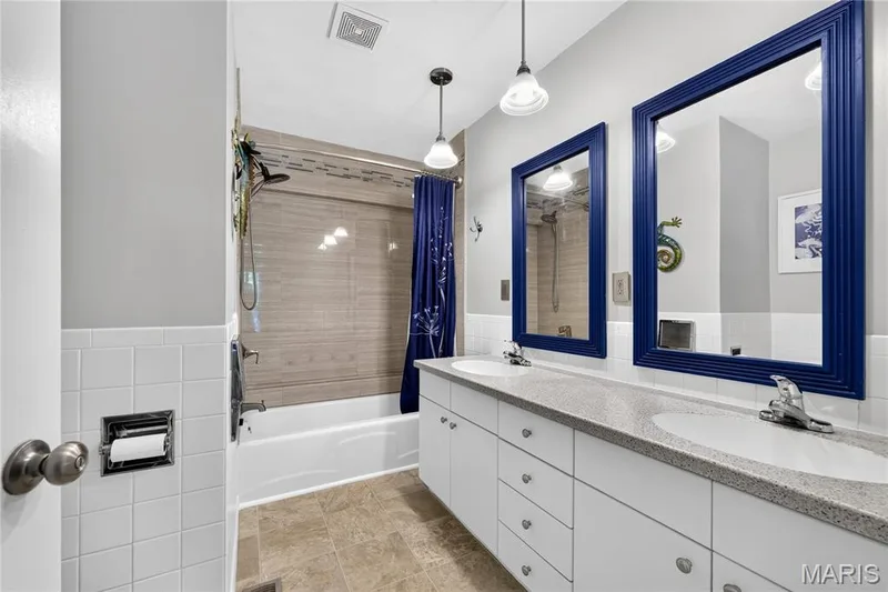 4 W Cheshire Drive, St Charles, MO 63303 — listing photo 46 of 63