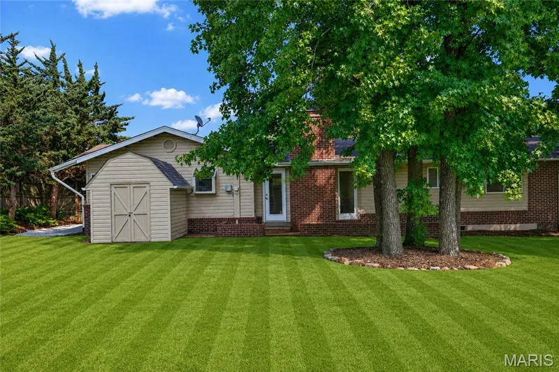 4 W Cheshire Drive, St Charles, MO 63303 — listing photo 51 of 63