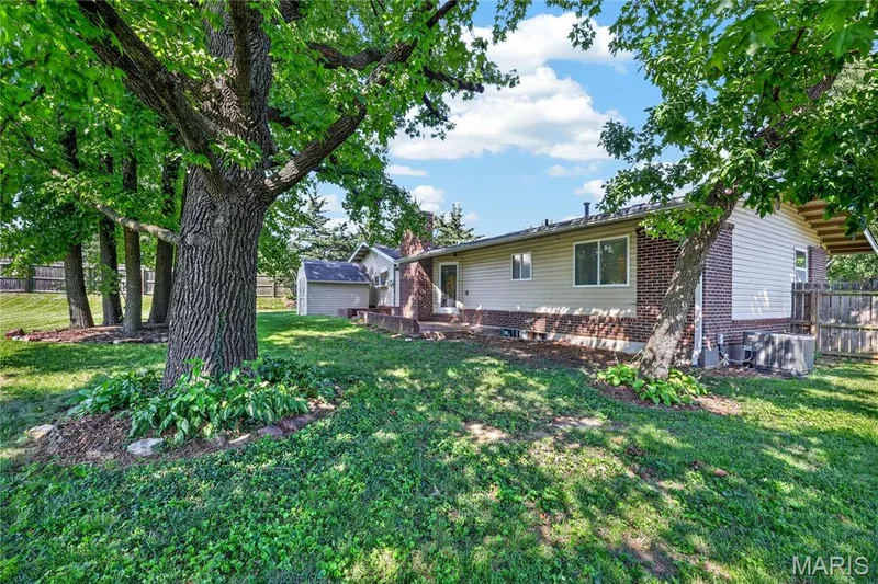 4 W Cheshire Drive, St Charles, MO 63303 — listing photo 55 of 63