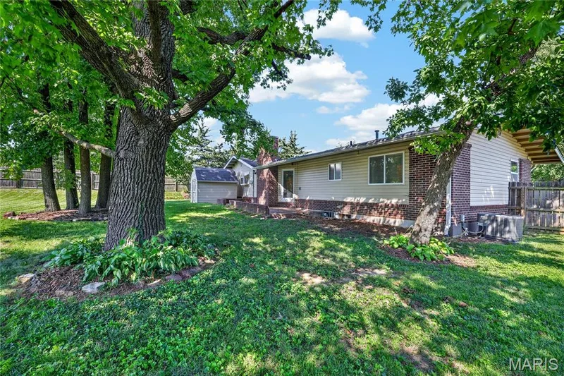 4 W Cheshire Drive, St Charles, MO 63303 — listing photo 56 of 63