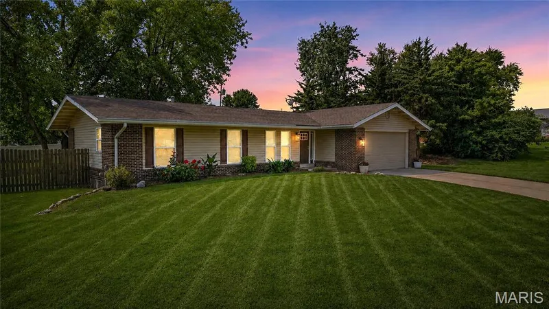 4 W Cheshire Drive, St Charles, MO 63303 — listing photo 60 of 63