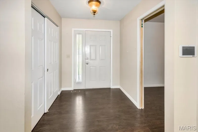 25 Park Place, St Peters, MO 63376 — listing photo 3 of 28