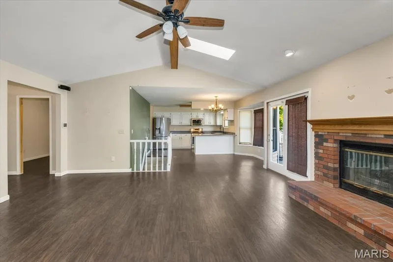 25 Park Place, St Peters, MO 63376 — listing photo 5 of 28
