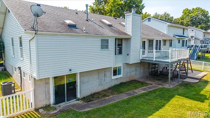 25 Park Place, St Peters, MO 63376 — listing photo 24 of 28