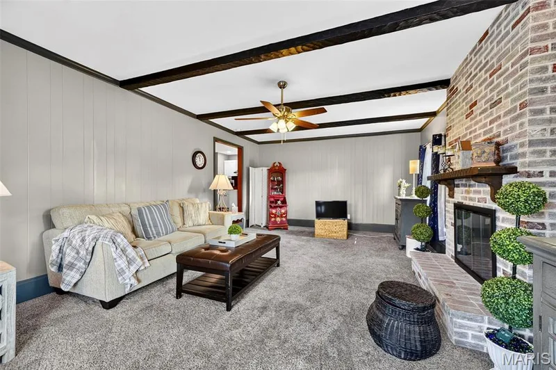106 Paula Drive, St Charles, MO 63301 — listing photo 15 of 42