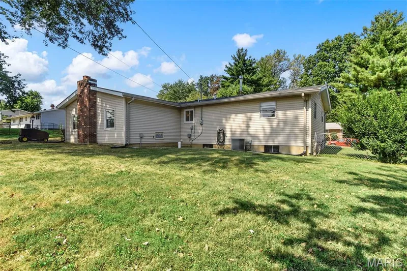 106 Paula Drive, St Charles, MO 63301 — listing photo 35 of 42