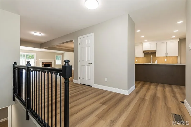 Walk into the gracious entry that opens to the kitchen and LR — 2477 Baxton Way, Chesterfield, MO 63017