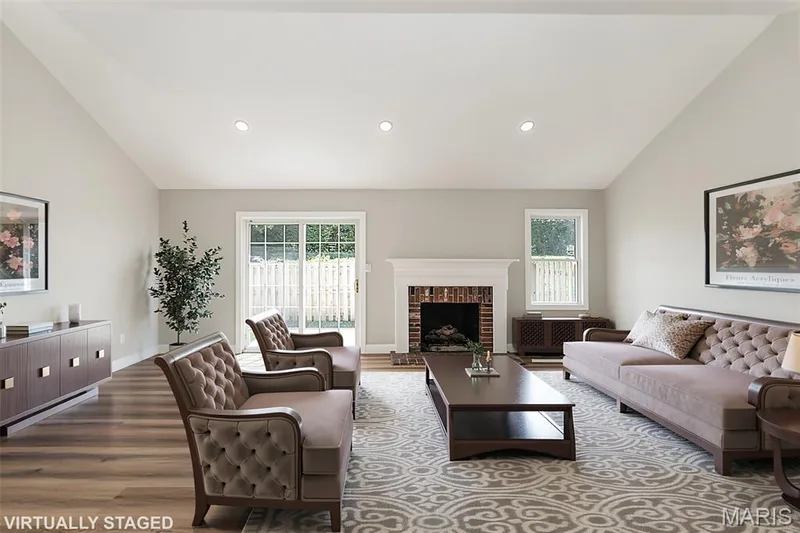 Virtually staged LR -lots of possibilities — 2477 Baxton Way, Chesterfield, MO 63017