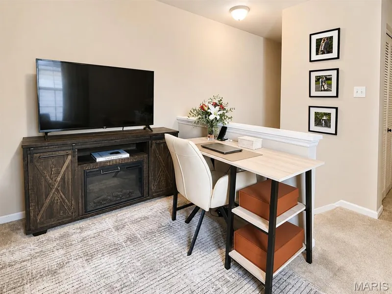 410 Montclair Tower Drive, St Charles, MO 63303 — listing photo 24 of 58