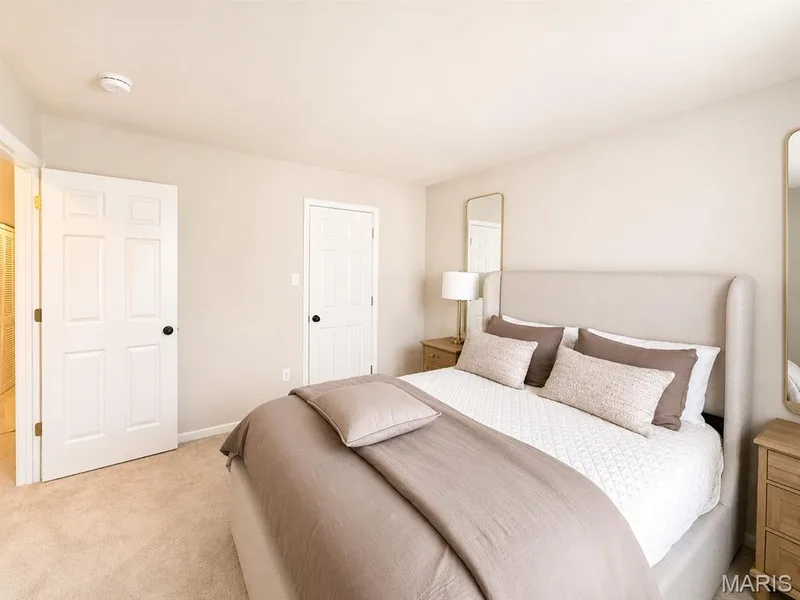 410 Montclair Tower Drive, St Charles, MO 63303 — listing photo 32 of 58