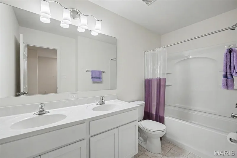 3096 Pirogue Street, St Charles, MO 63301 — listing photo 18 of 40