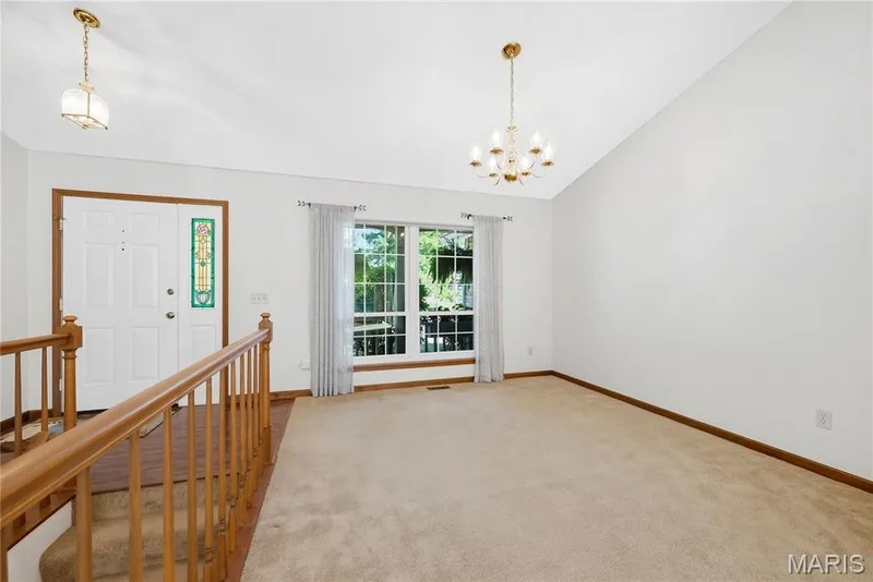 Dining Area — 3044 Brentmoor Drive, St Charles, MO 63303
