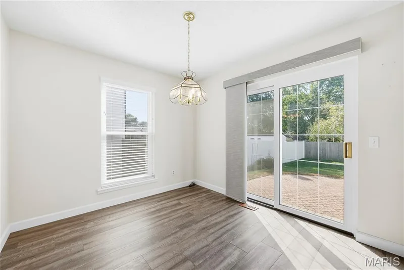 Breakfast Room and Sliding Glass Door opening to Backyard Patio — 3044 Brentmoor Drive, St Charles, MO 63303