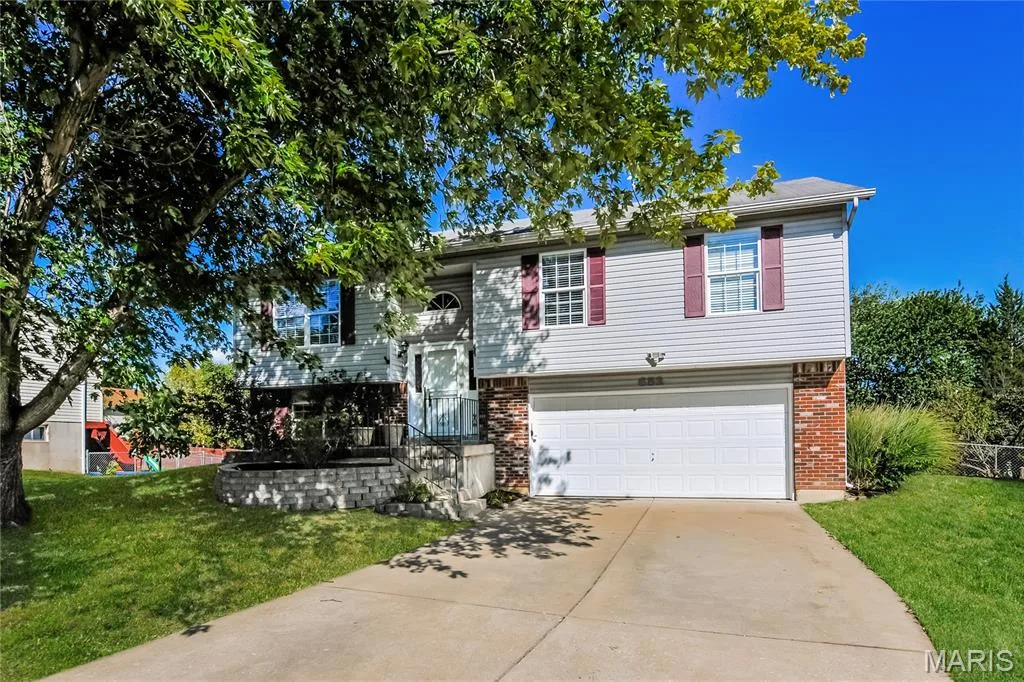 652 Loch Carron Drive, Wentzville, MO 63385 — listing photo 1 of 15