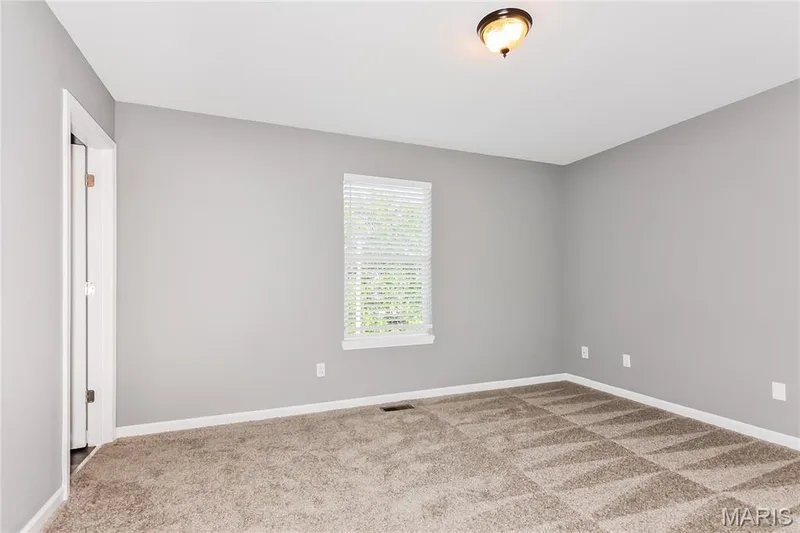 652 Loch Carron Drive, Wentzville, MO 63385 — listing photo 8 of 15