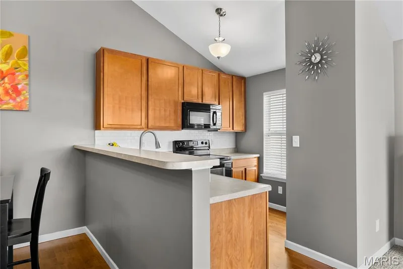 734 Saravalle Drive, St Peters, MO 63376 — listing photo 11 of 27