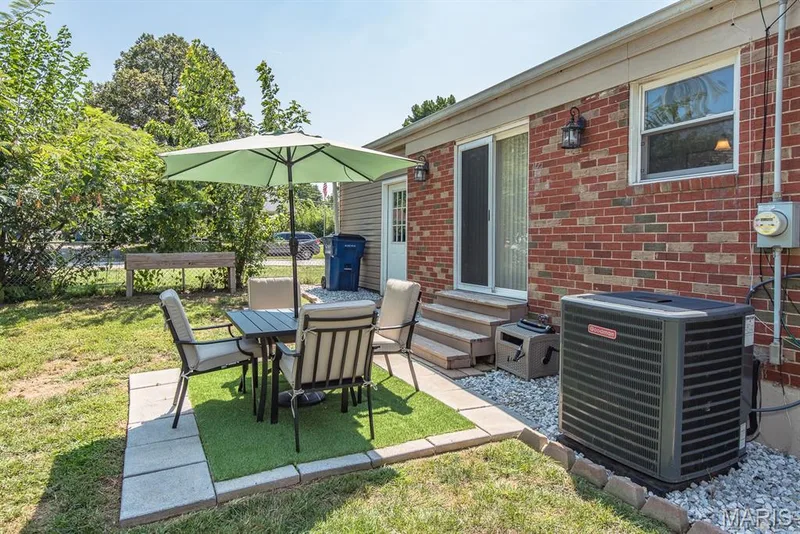 3200 Denton Lane, St Charles, MO 63301 — listing photo 24 of 33