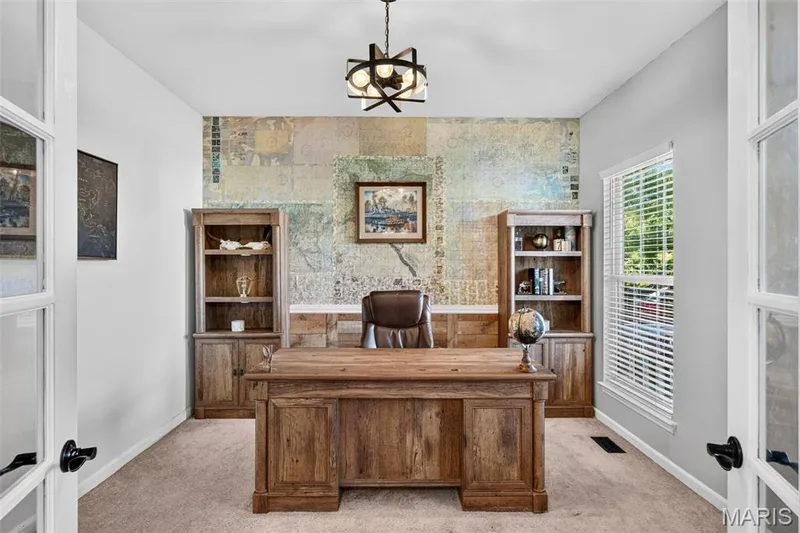 109 Crimson Oaks Court, Lake St. Louis, MO 63367 — listing photo 8 of 76