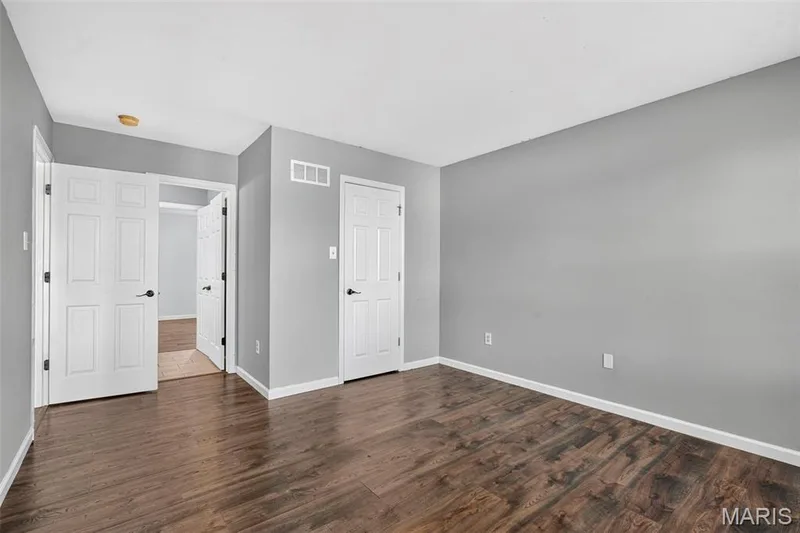 109 Crimson Oaks Court, Lake St. Louis, MO 63367 — listing photo 31 of 76