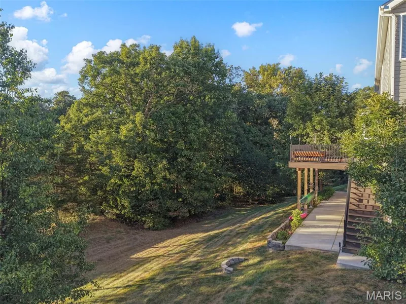 109 Crimson Oaks Court, Lake St. Louis, MO 63367 — listing photo 64 of 76