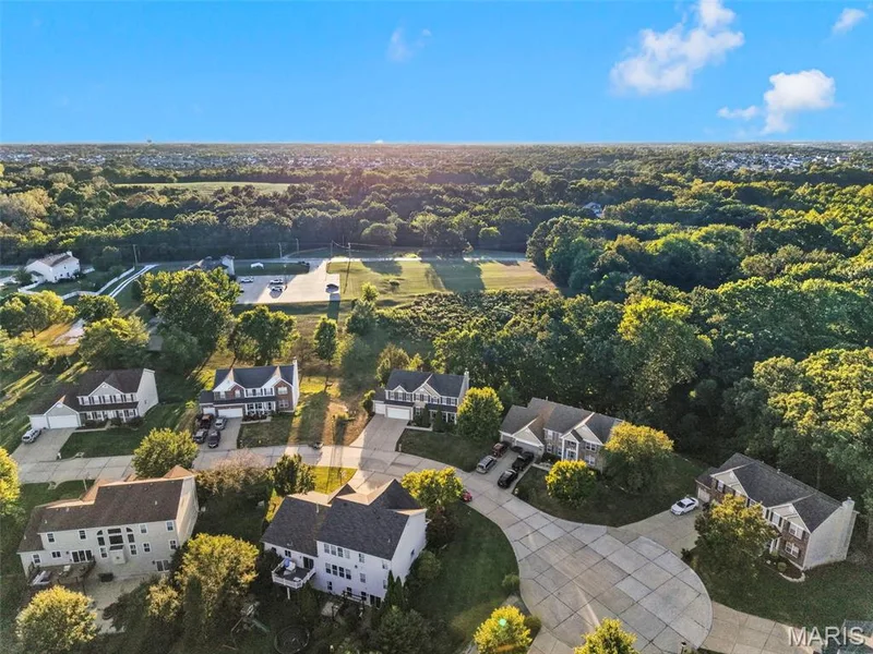 109 Crimson Oaks Court, Lake St. Louis, MO 63367 — listing photo 70 of 76