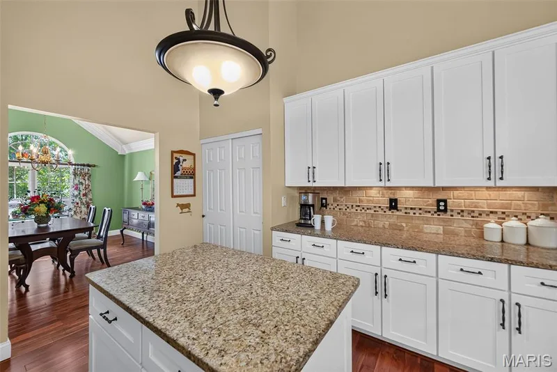 Tons of storage and work space — 730 Longfellow Circle, O'Fallon, MO 63366
