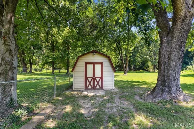 Storage shed — 14 Connie Drive, St Charles, MO 63301