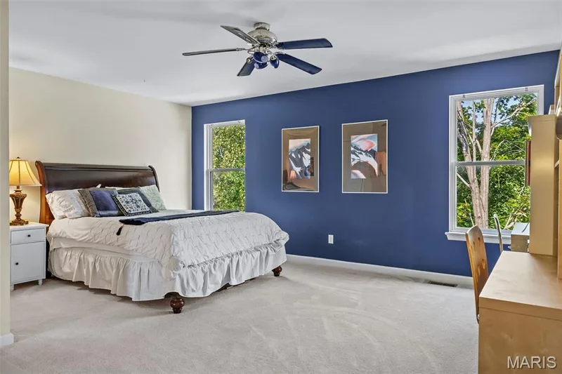 17835 Westhampton Woods Drive, Chesterfield, MO 63005 — listing photo 24 of 37