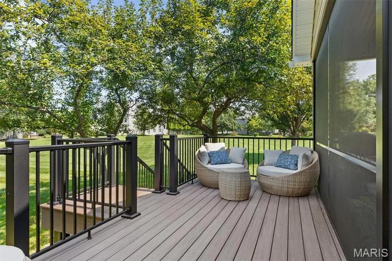 17835 Westhampton Woods Drive, Chesterfield, MO 63005 — listing photo 31 of 37