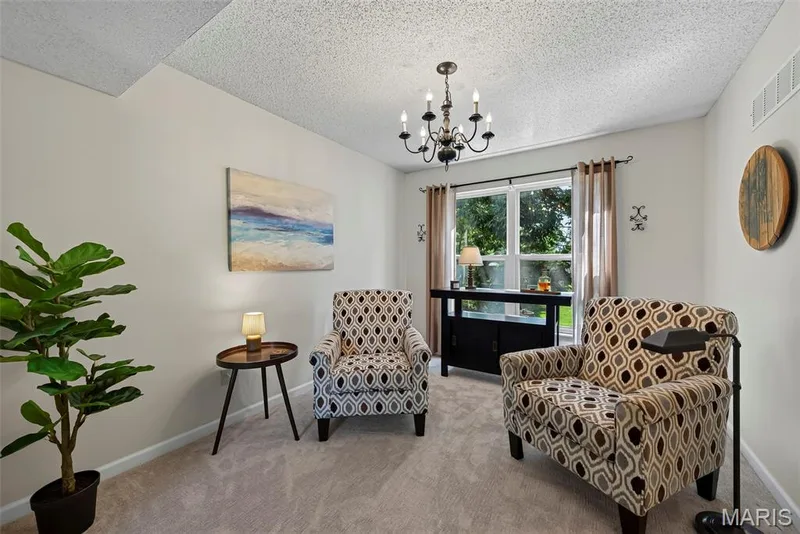 2001 Coreywood Drive, St Charles, MO 63303 — listing photo 19 of 70