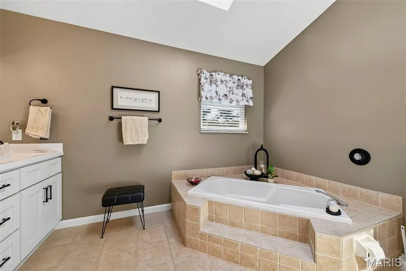2001 Coreywood Drive, St Charles, MO 63303 — listing photo 36 of 70