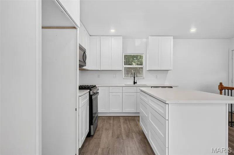 117 Saint Joseph Avenue, O'Fallon, MO 63366 — listing photo 18 of 34