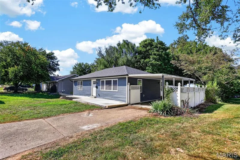 117 Saint Joseph Avenue, O'Fallon, MO 63366 — listing photo 29 of 34