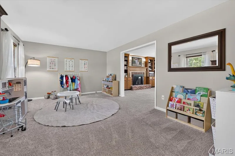 1627 Gettysburg Landing, St Charles, MO 63303 — listing photo 19 of 57