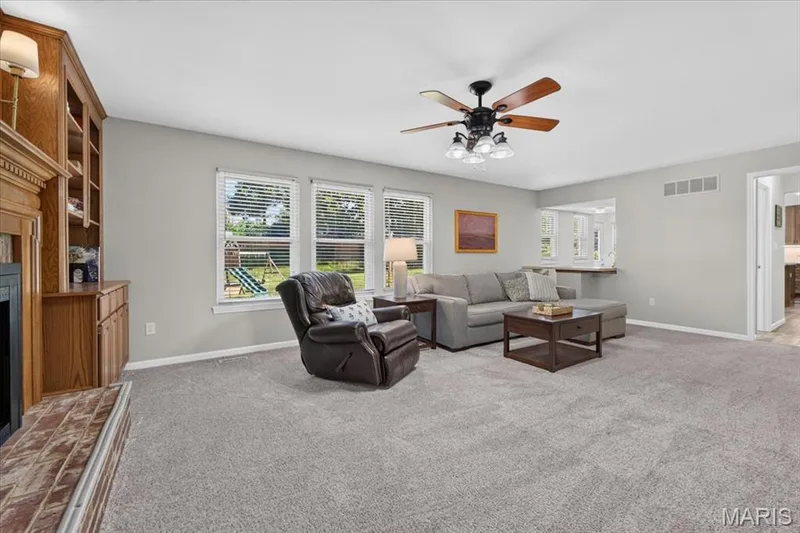 1627 Gettysburg Landing, St Charles, MO 63303 — listing photo 22 of 57