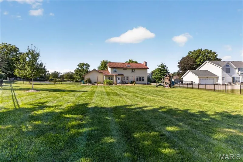 1627 Gettysburg Landing, St Charles, MO 63303 — listing photo 51 of 57