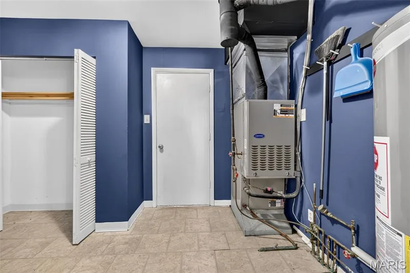 Main floor Laundry and mud room — 206 Cordes Street, O'Fallon, MO 63366