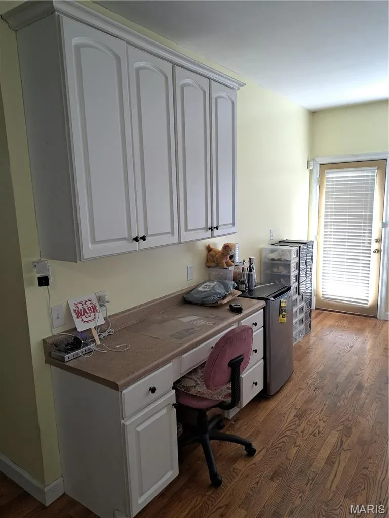 Kitchen Planning Desk — 14001 Eagle Manor Court, Chesterfield, MO 63017